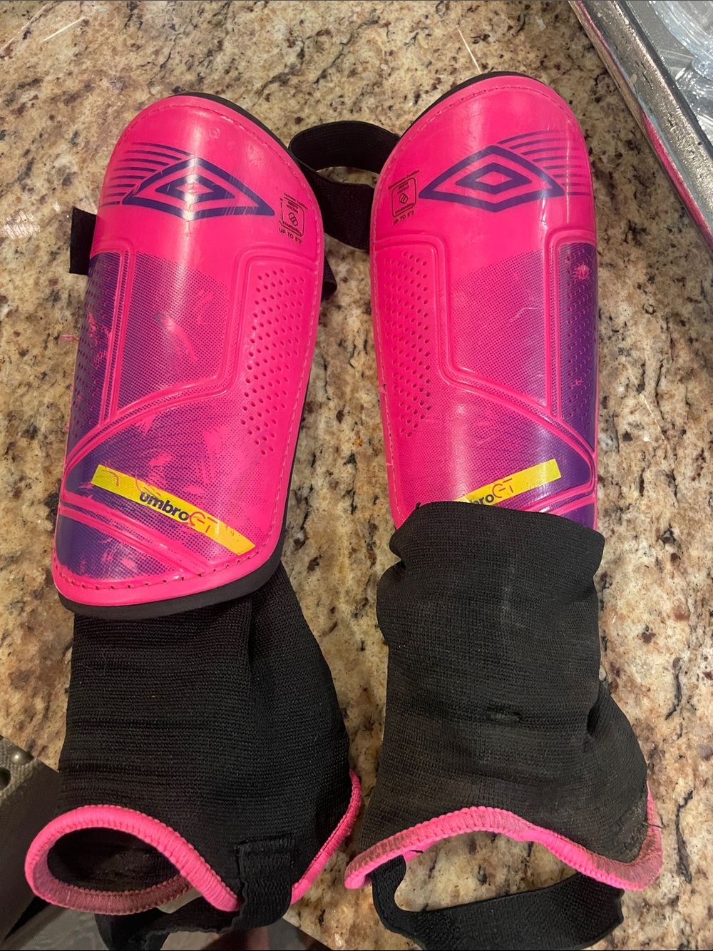 Kids soccer shin guards Size Medium